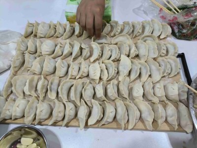 精康站在2025年08月07日的照片